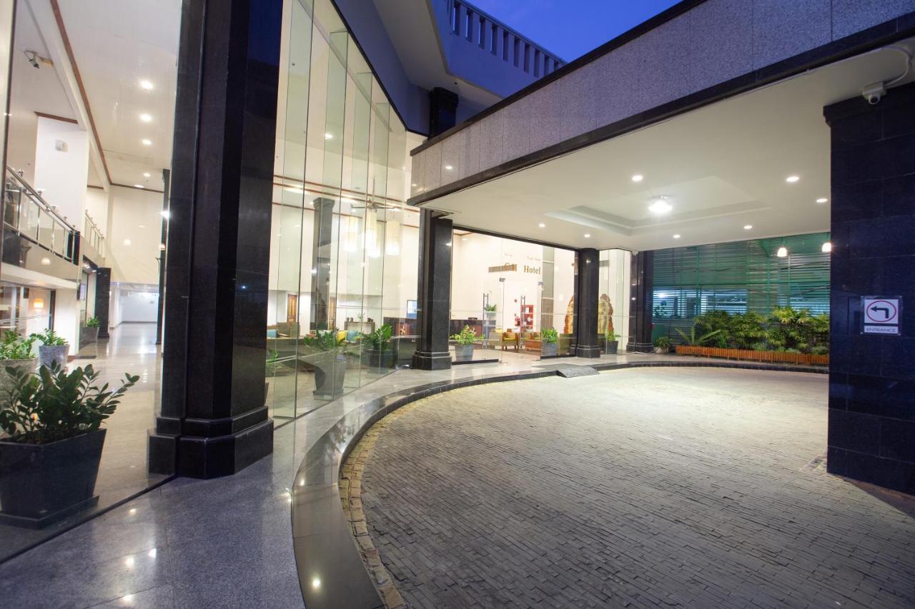 Ch Hotel Chiang Mai Esterno foto