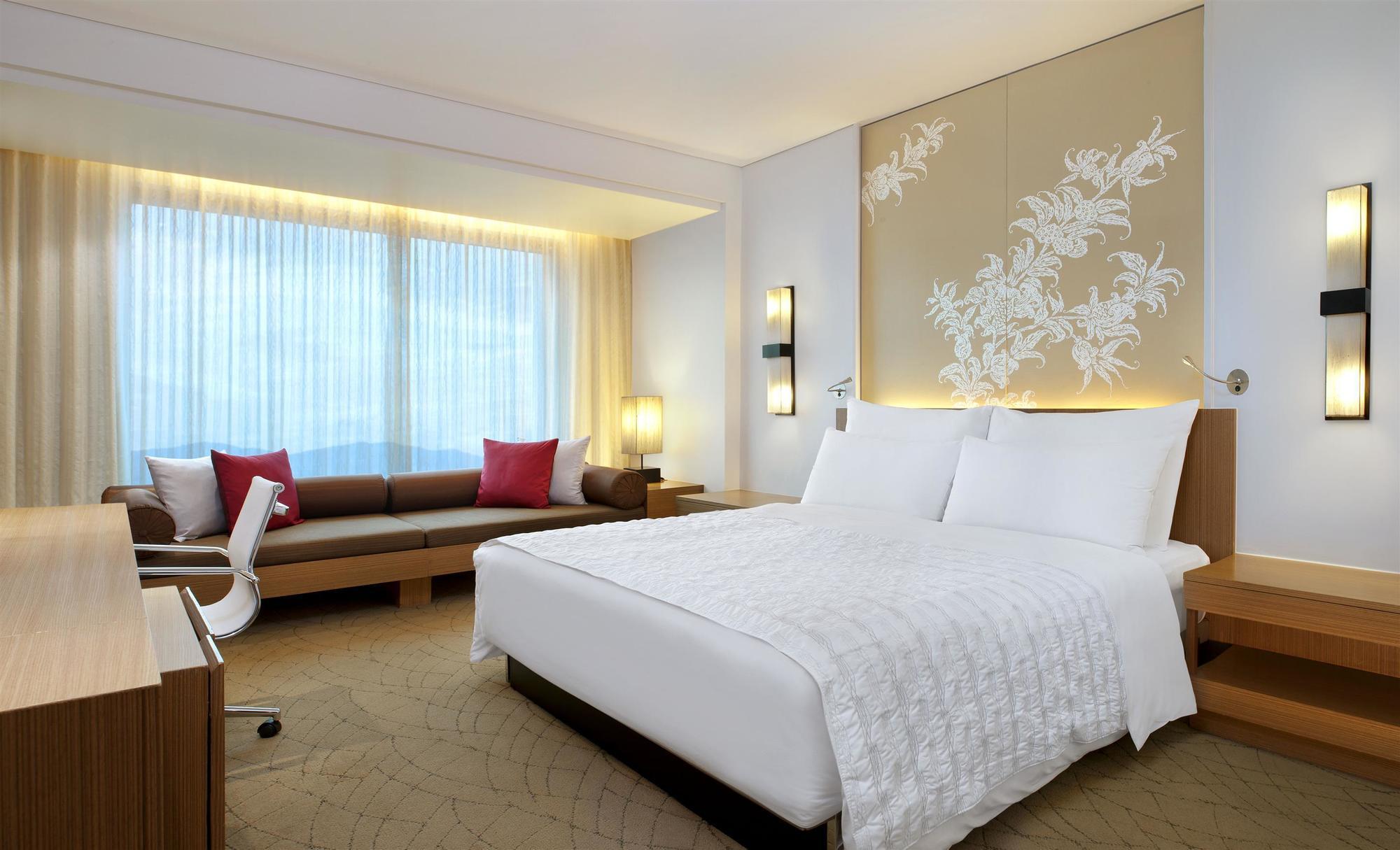 Ch Hotel Chiang Mai Esterno foto